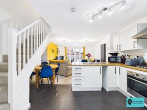Open Plan - click for photo gallery